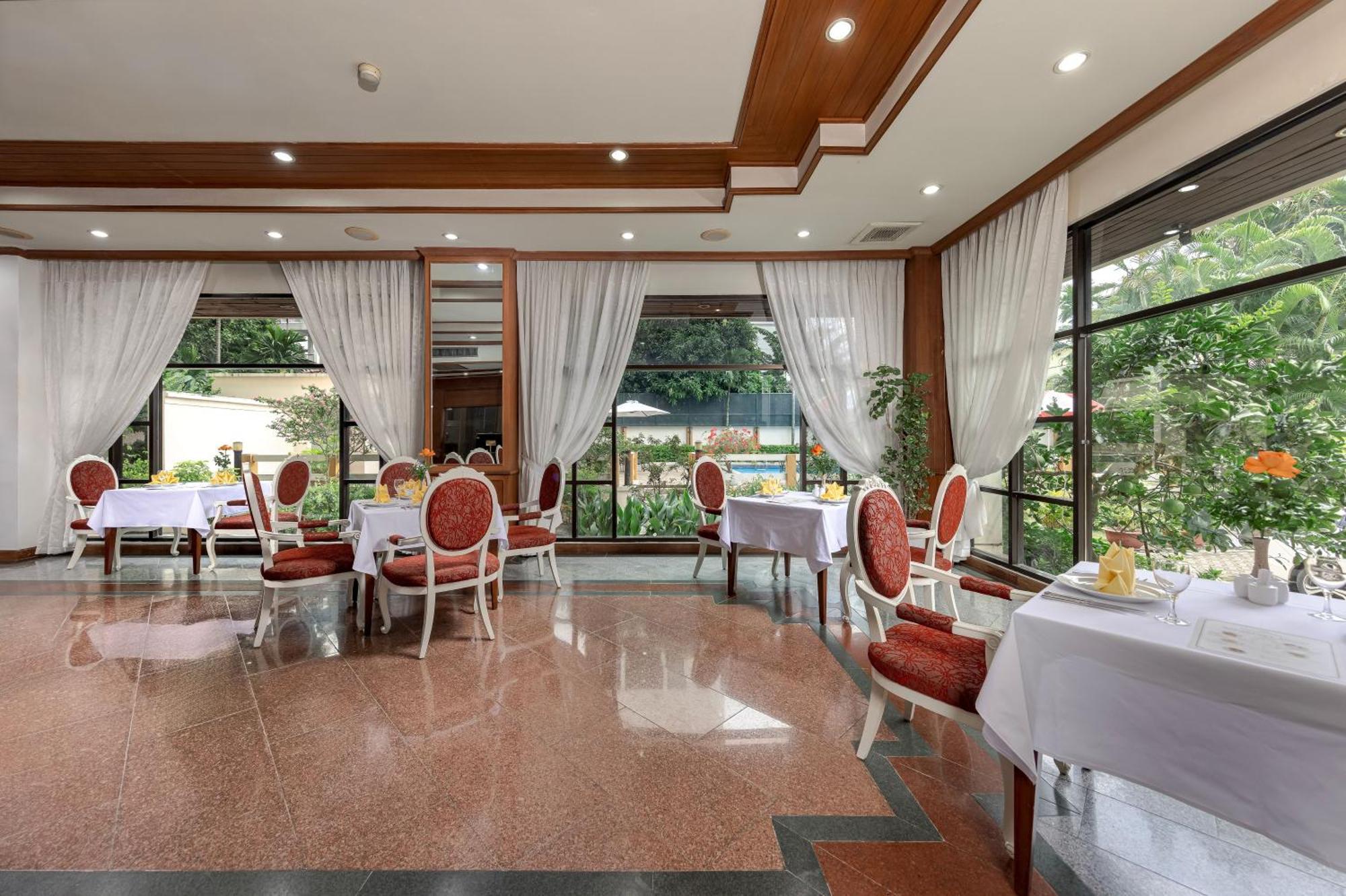 Oriental Palace Ханой Екстериор снимка