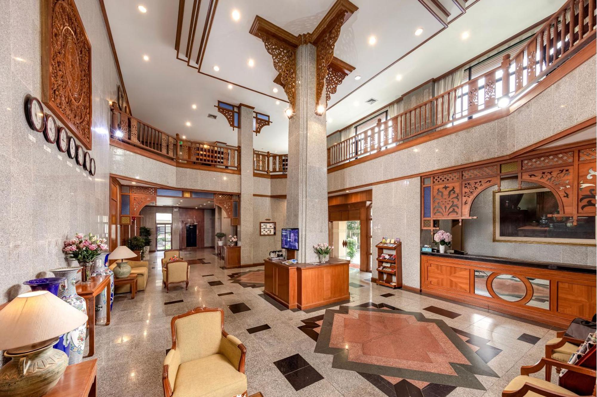 Oriental Palace Ханой Екстериор снимка